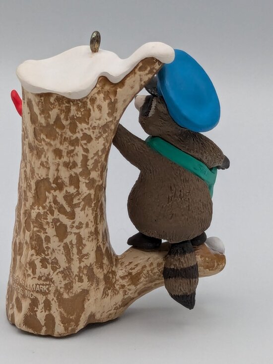 Hallmark Keepsake Mail Call 1989, Raccoon Mail Carrier Christmas Ornament - Picture 7 of 11